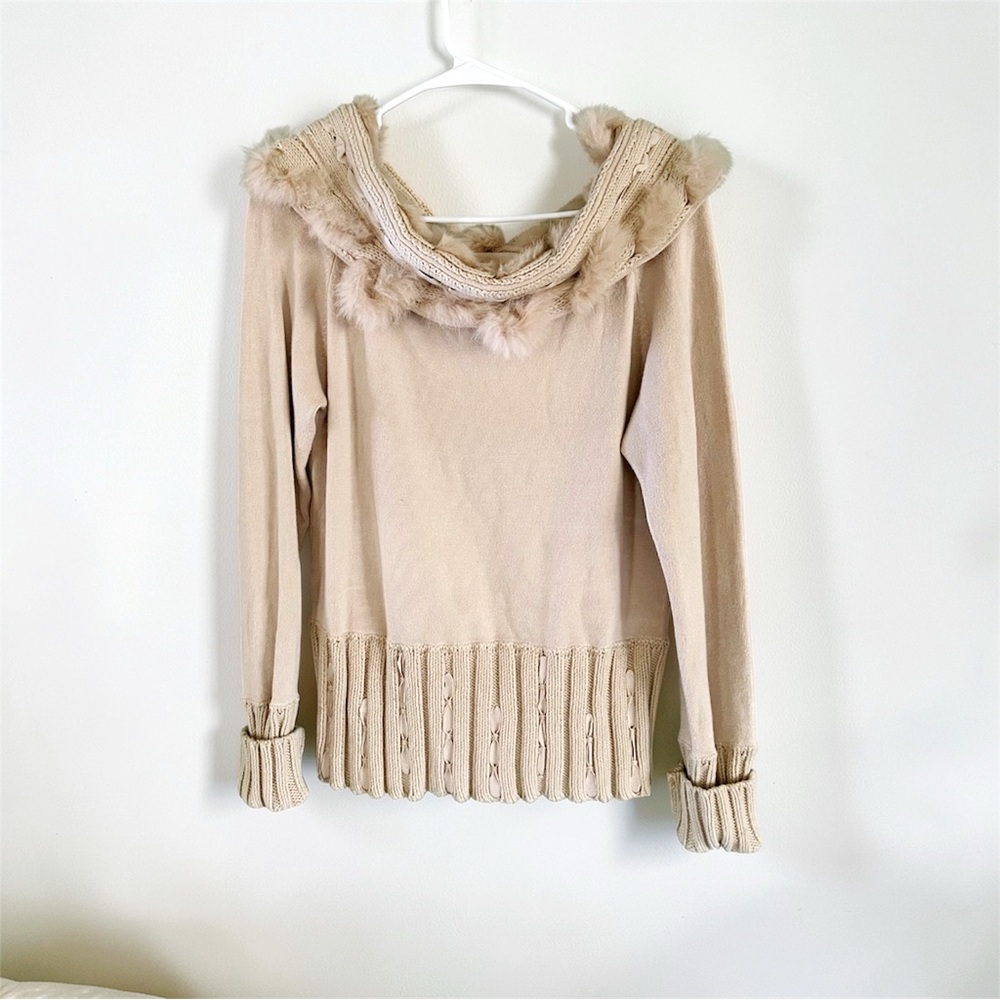 Vintage Y2K Faux Fur Off Shoulder Sweater